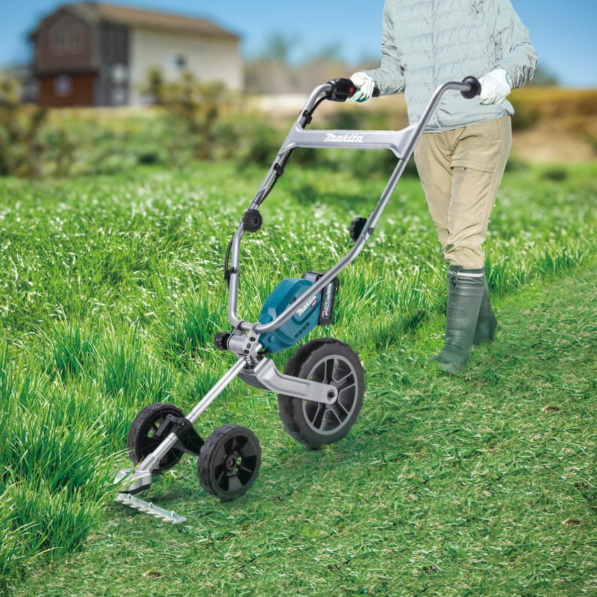 Makita UG001GZ 40V Max XGT Brushless Ground Trimmer with 1 x 5.0Ah Battery & Charger